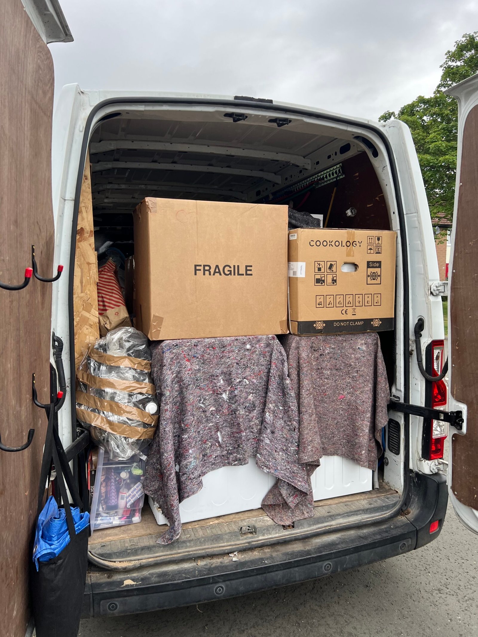 Furniture and bulky item delivery service in Scotland